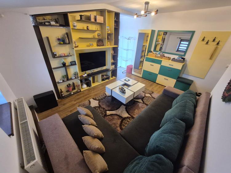 3 Cam-3 Min de Spitalul Judetean-Mobilat-71MP-Balcon-Centrala-92.000 Euro! Neg