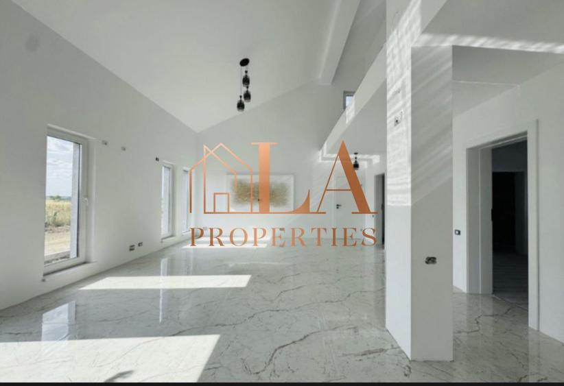 Casa individuala 5 camere | Panouri Fotovoltaice | Pompa caldura | Domnesti