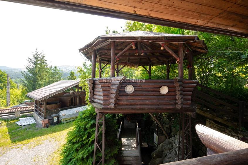 Cabană turistică, 12 camere cu restaurant, bucătărie + sală evenimente - 29