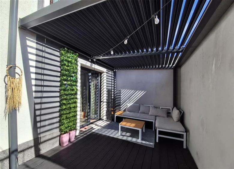 Apartament cu 2 camere decomandat, 58mp + 20mp Terasa, loc de parcare, bloc nou