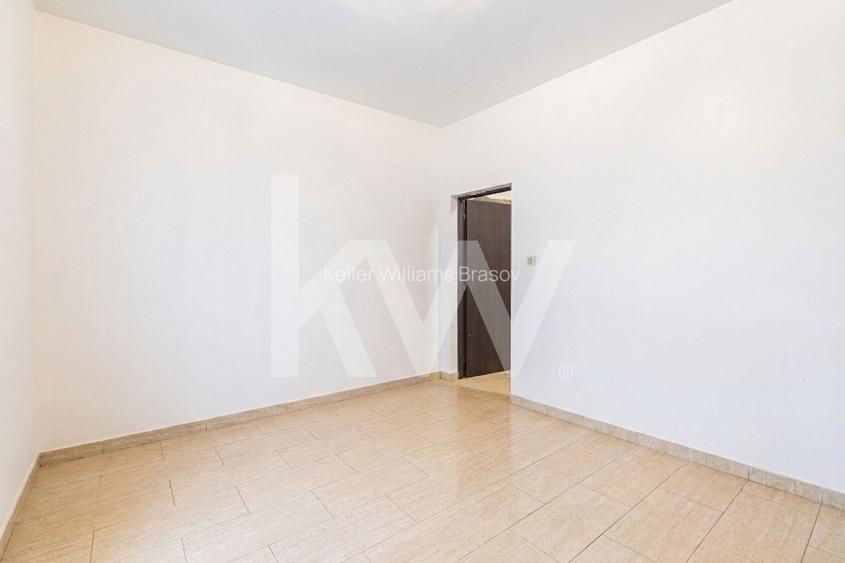 Apartament 4 camere si Curte Proprie | Parcare Inclusă - 12