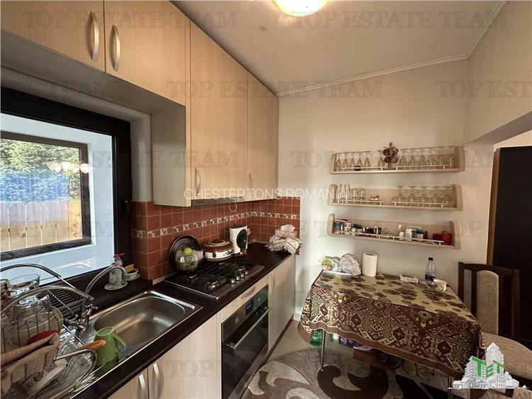 Vila cocheta de vanzare 5 camere cu 436 mp teren si toate utilitatile, mobilata