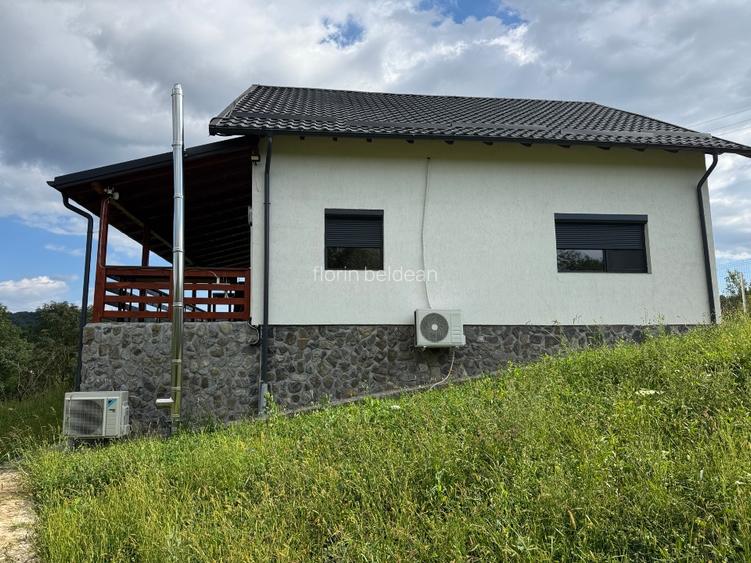 Casa Ideala ca si casa de Vacanta, de Locuit sau Inchiriat - 14