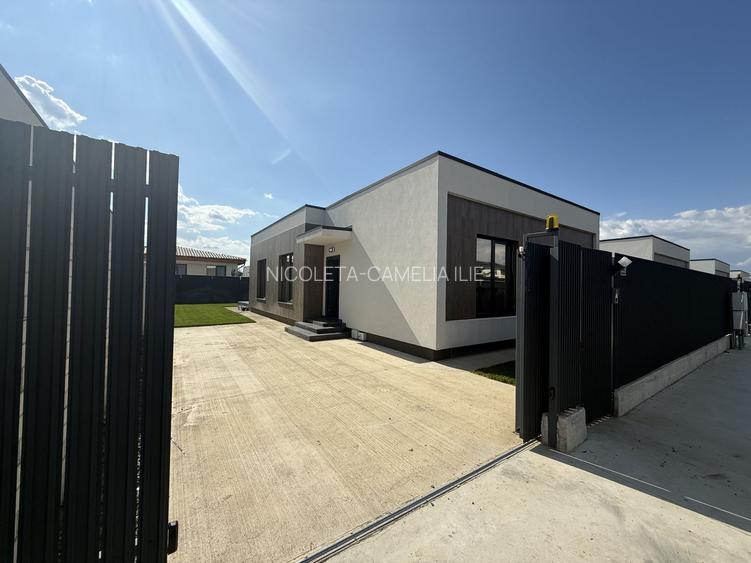 CASA| VILA INDIVIDUALA | LUX | 4 CAMERE| TUNARI | NOU | CURTE | GRADIN - 9
