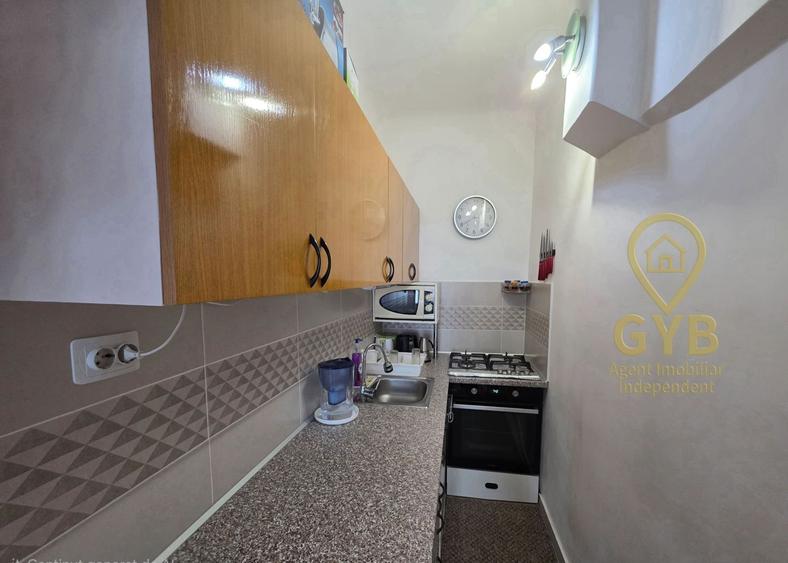 De vânzare apartament în clădire istorică * Ultracentral * Piața Gojdu