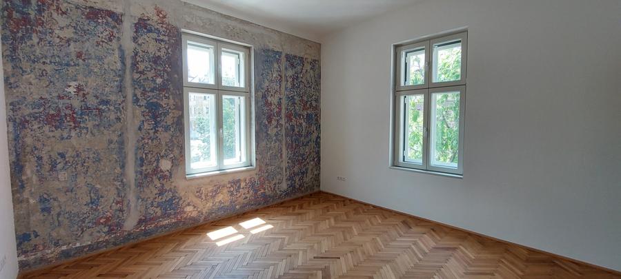 Imobil comercial de vanzare ultracentral!