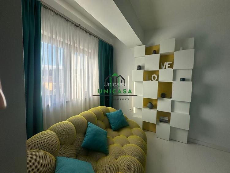 Apartament 4 camere - tip Penthouse - Zona 1 Mai - 21