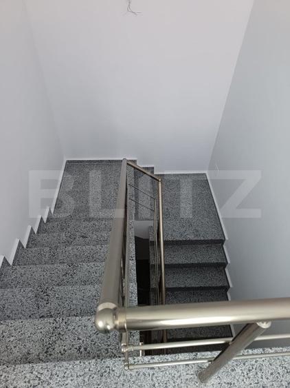 Apartament 3 camere, 75 mp, boxa si loc de parcare incluse in pret, 2024.