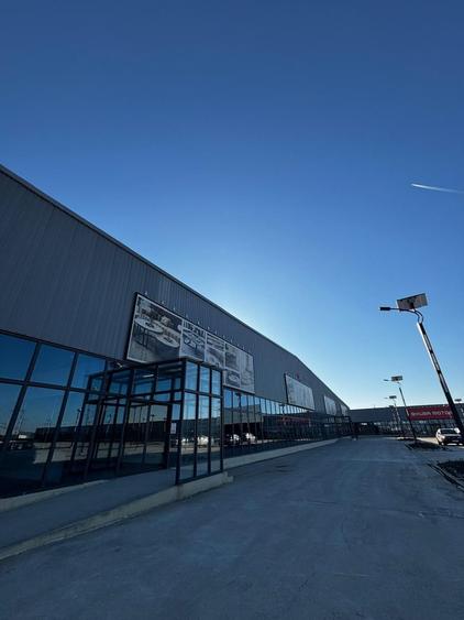 Spatii comerciale, industriale, logistice, birouri, productie, retail