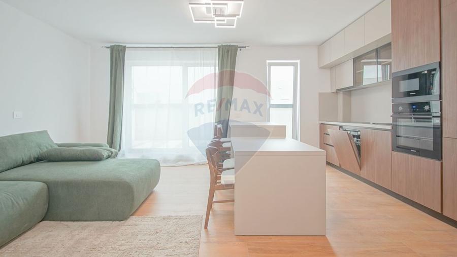 Penthouse Brasov | Prima închiriere | 95 mp utili + 36 mp balcoane