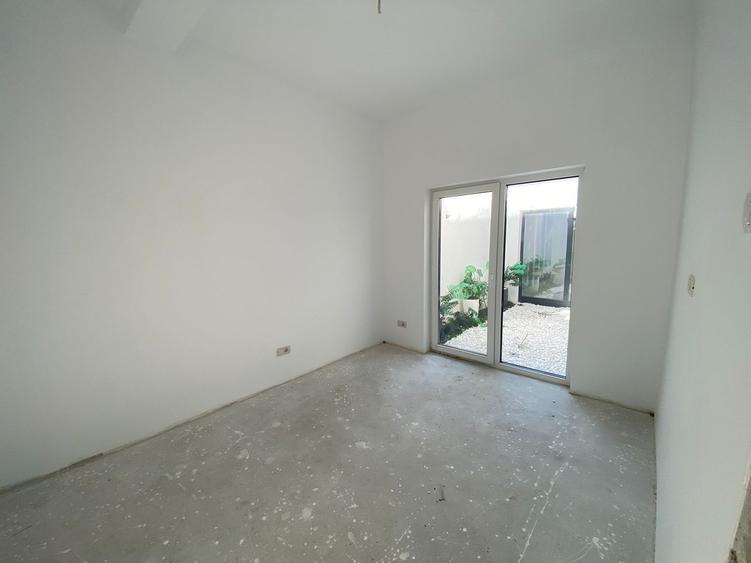 COMISION 0%, Duplex Neobisnuit, 4 Camere,Spatiu Verde in Casa, SACALAZ