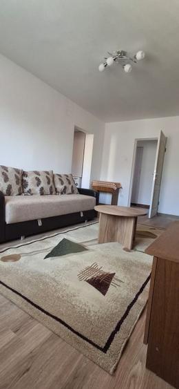 Apartament de închiriat zona Griviței, Brașov