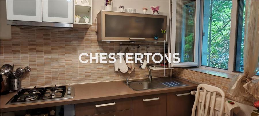 Apartament 2 camere, mobilat, utilat, bloc anvelopat, loc de parcare, langa metr - 15