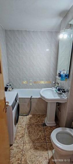 4 Camere de inchiriat | Calea Calarasilor | Metrou | Parcare |