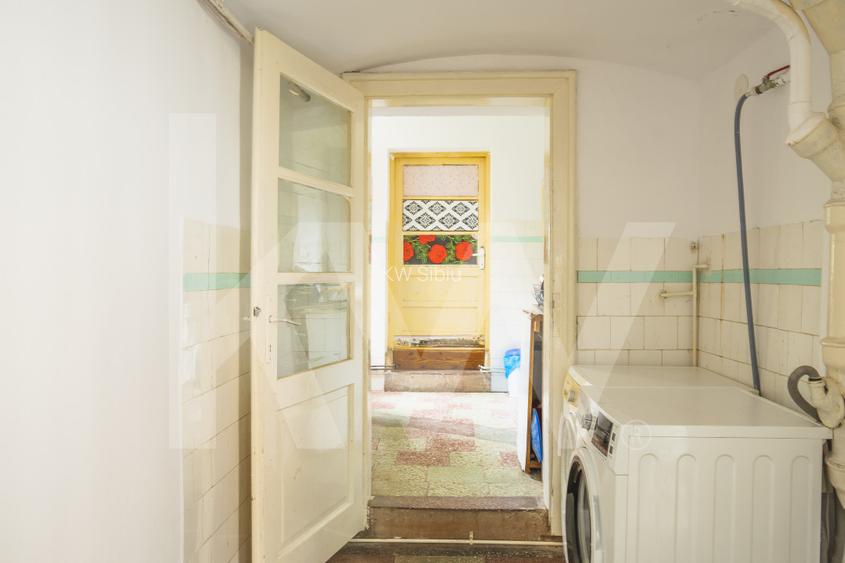 Apartament la casă și curte proprie – Terezian - 11