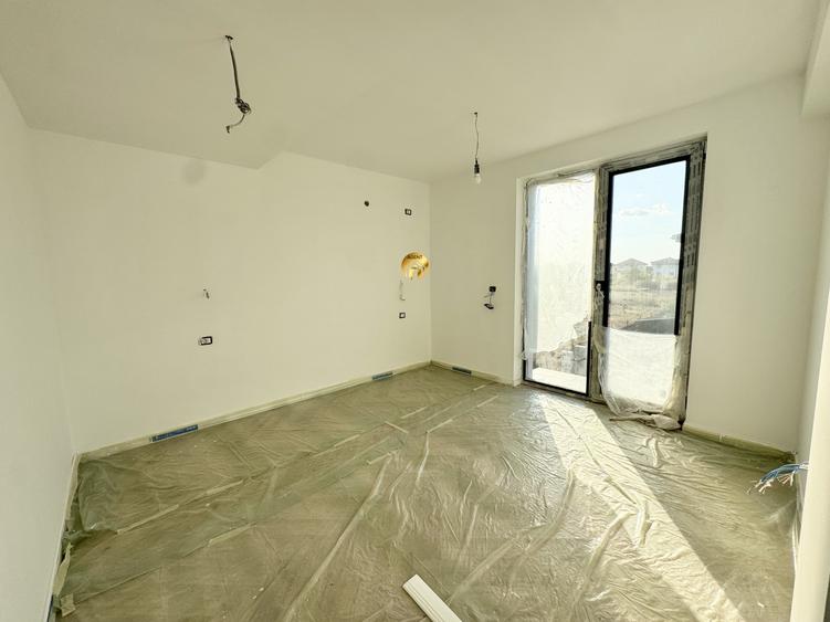 Vila Individuala P+1+M - 300mp teren - Otopeni Odaile