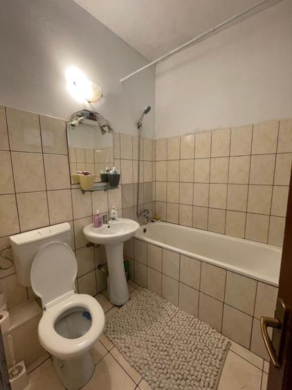 Casa familiala, 5 camere, zona buna, linistita