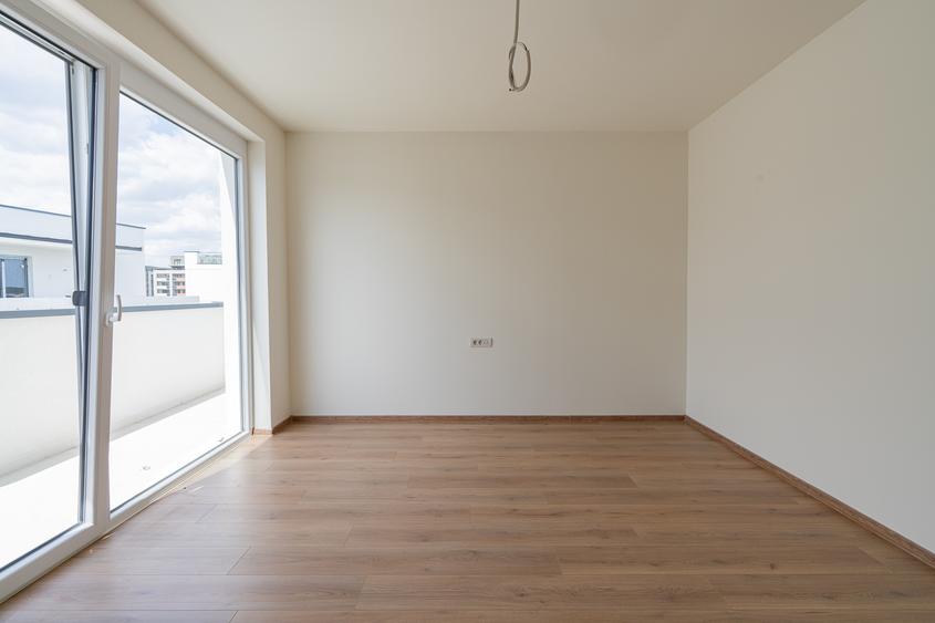 Penthouse finalizat, cu terasa de 40 mp, parcare inclusa! PREDARE IMEDIATA