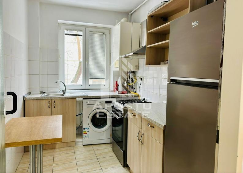 Apartament 2 camere, centrala proprie, zona Centrala
