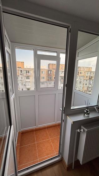 De vânzare apartament 2 camere Cartier Viziru 3 NOU