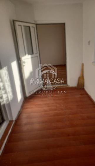 Casa zona Dorobanti teren 500mp toate utilitatile 58.000 euro - 4