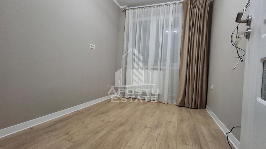 Apartament 3 camere open space, parter, Podgoria