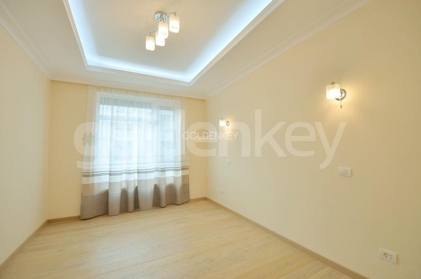 Apartament cu 4 camere si vedere spre Lacul Tei - 10