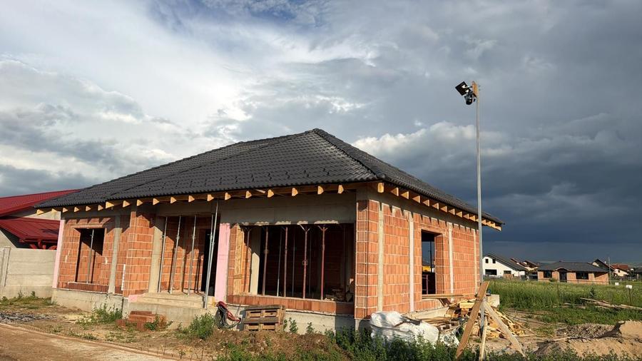 Cas noua de vanzare , in Orizont