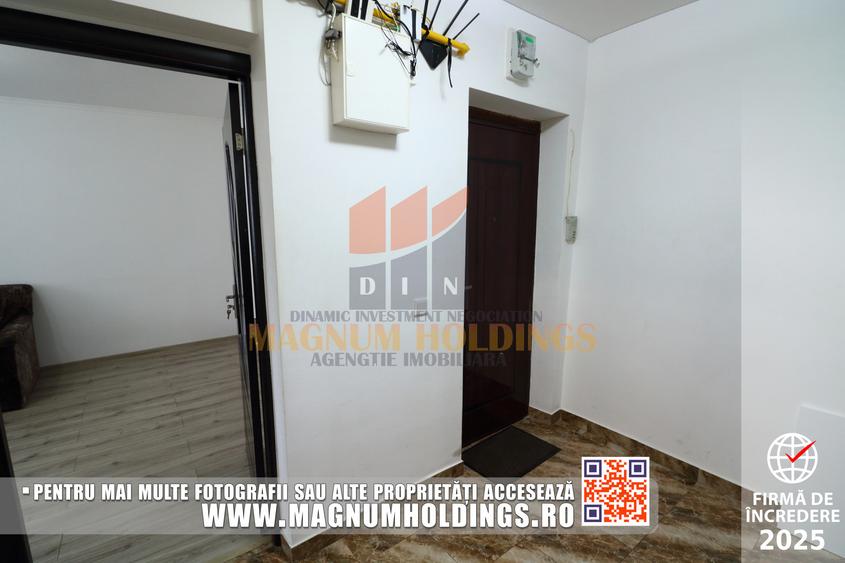 Apartament 3 camere, Nord, etajul 3, cu balcon