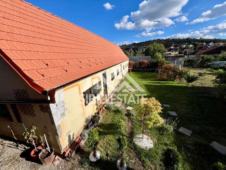 Casa moderna pe un nivel cu curte spatioasa in Sura Mare - 16