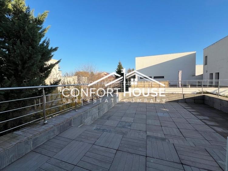 Vila P+2 amplasata intr-un ansamblu rezidential in apropierea padurii Baneasa - 25