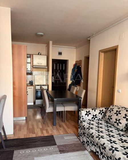 Apartament cu 3 camere, parcare proprie, complex rezidențial, Cluj.