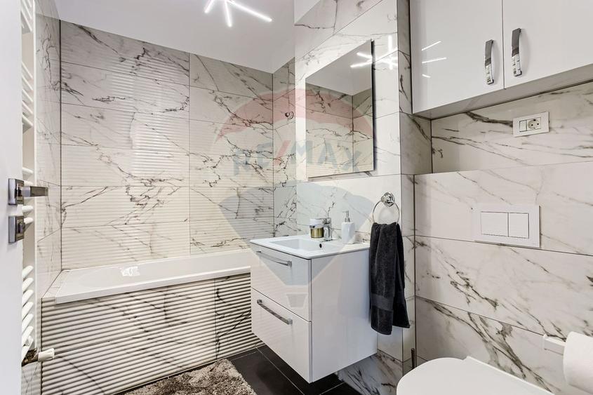 Apartament modern 3 camere, cu parcare, de închiriat la Adora Park