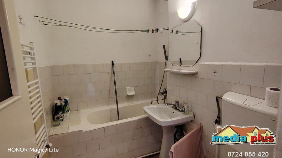 Apartament 2 camere, semidecomandat – Mazepa I