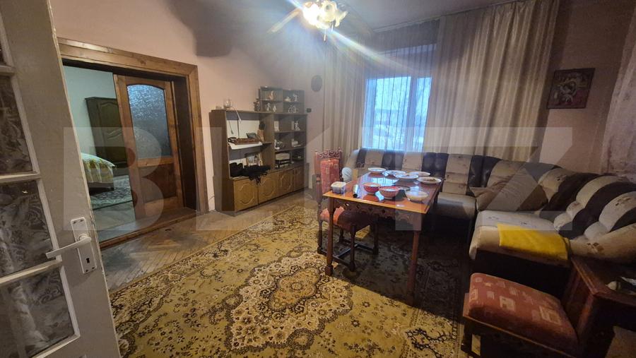 Casa cu 4 dormitoare de vanzare, 190 mp, 1306 mp teren, pe strada Careiului