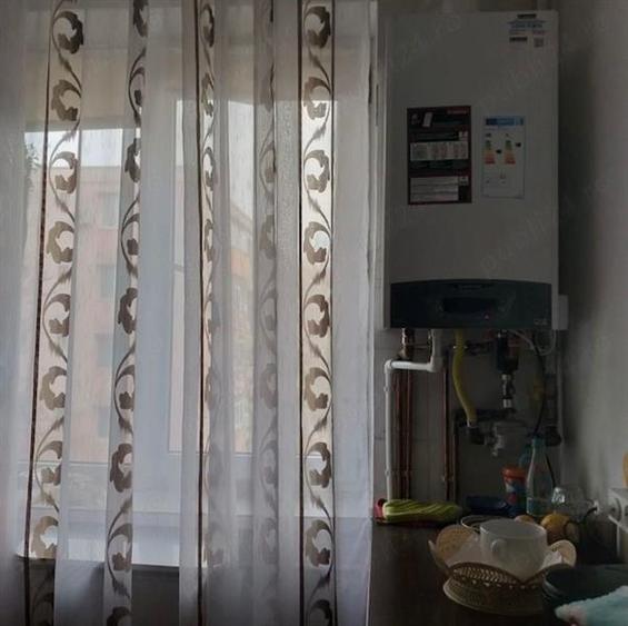Apartament 2 camere, semidecomandat, Titulescu