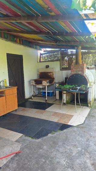 Proprietate completă – business + Locuit + teren 4000 mp – aproape de Mangalia