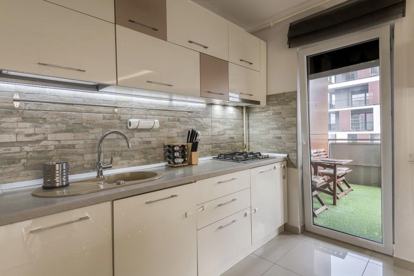 PROPRIETAR – Apartament cu 3 camere și terasă generoasă | Buna Ziua - Bonjour