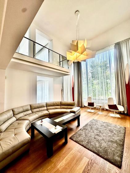Vila moderna de vanzare 6 camere Iancu Nicolae - Mark Twain, Bucuresti 450 mp
