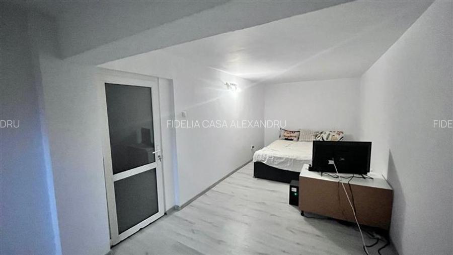 Apartament 3 camere, pe 2 nivele cu curte, in Bucium - 23