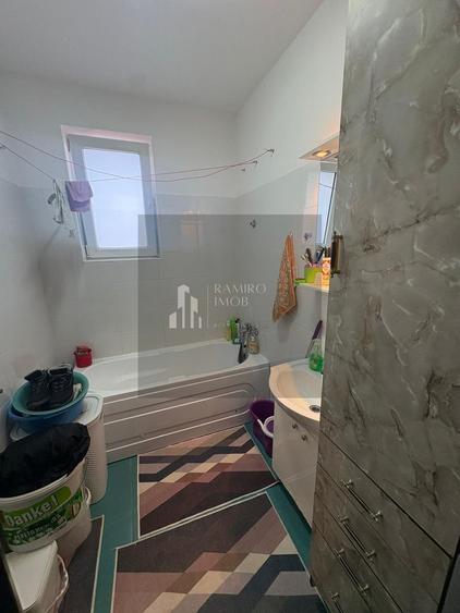 Apartament 3 camere, decomandat, zona Metalurgiei/Postalionului