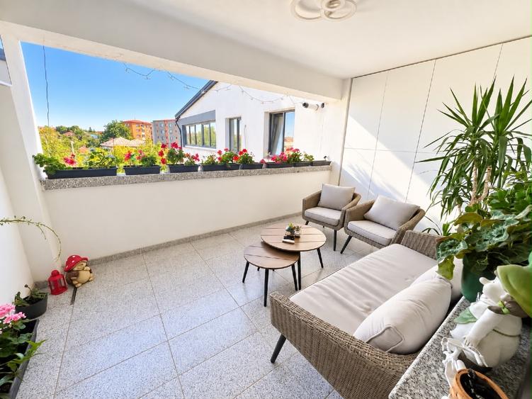 Apartament 3 camere, Bariera Valcii, Magnolia Residence, 105 Mp,2 locuri parcare