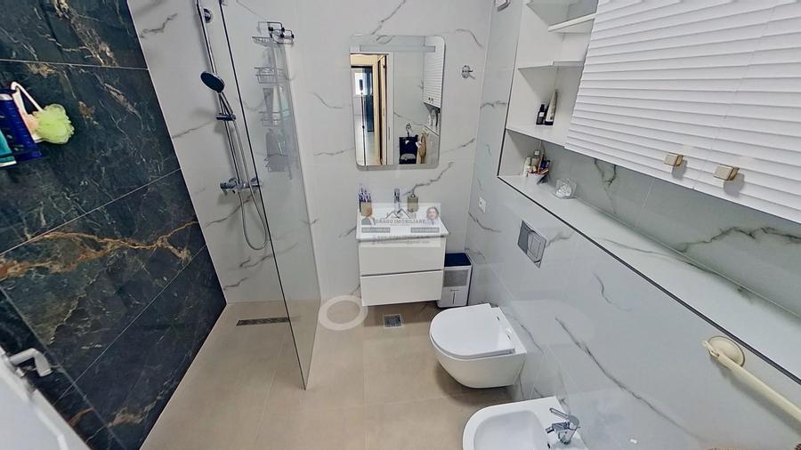 Apartament 3 camere /108 mp/ Expres Residence/Focsani