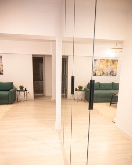 Inchiriere apartament de 3 camere | Renovat complet, prima inchiriete