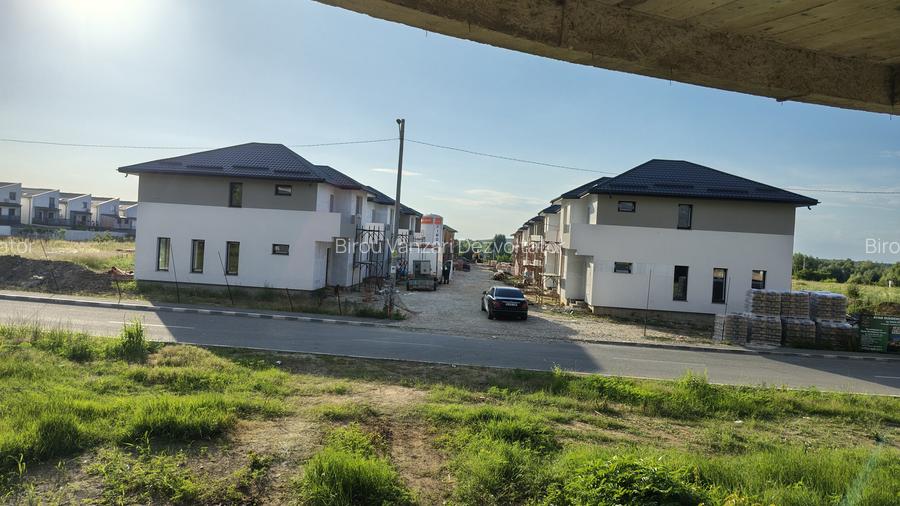 Vila individuala padurea Rosu/complex Ayan/comision 0 - 8