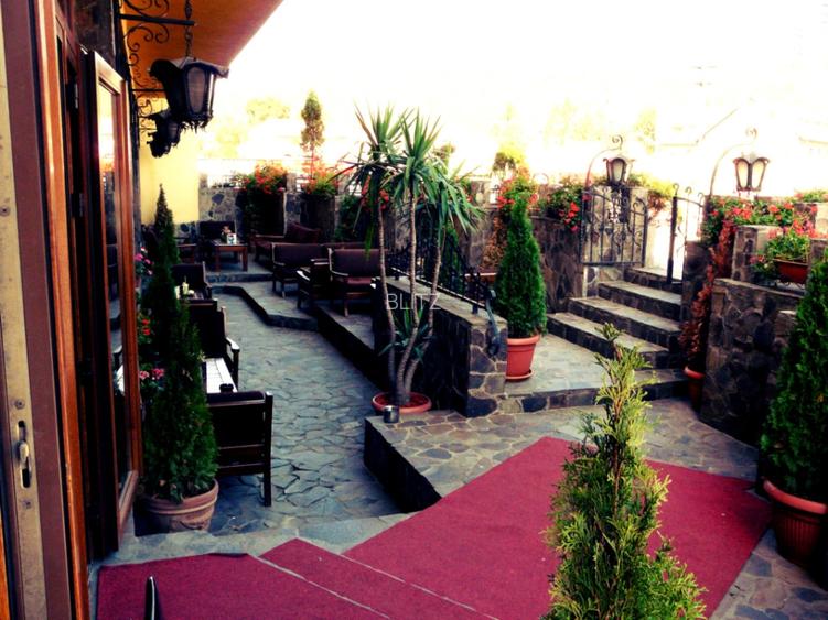 Spațiu comercial premium de vânzare – Sighișoara - 2