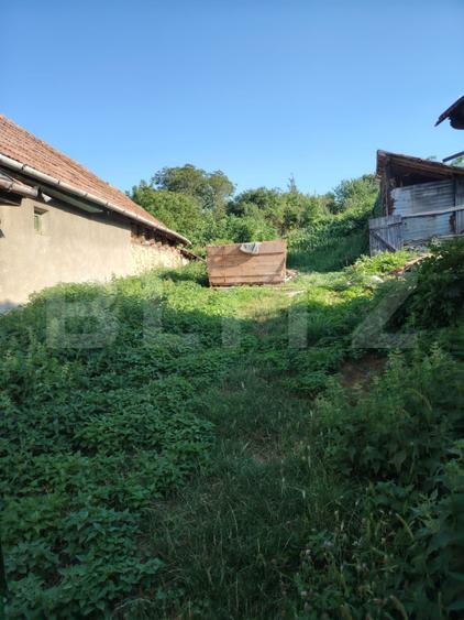 Proprietate de vanzare, 41.16 mp, teren 2.111 mp, zona Sandulesti - Cheia