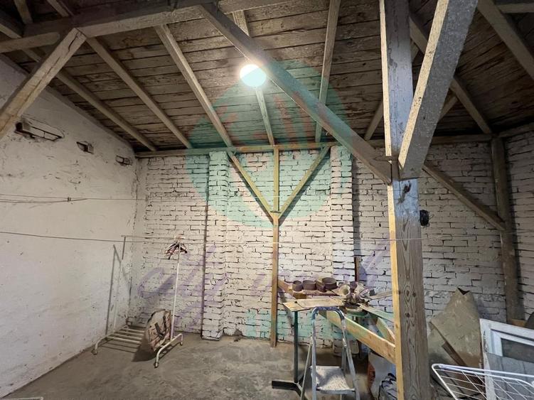 Apartament interbelic 3 camere+Birou demisol | Cotroceni | Liniște și grădină