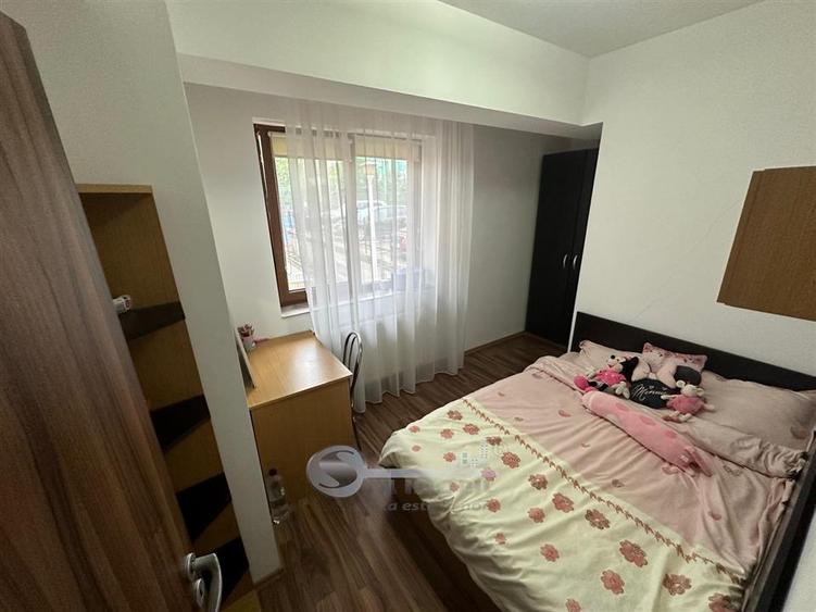 Apartament 3 camere, Tătărași, Hanciuc, 60 mp, Parter Înalt