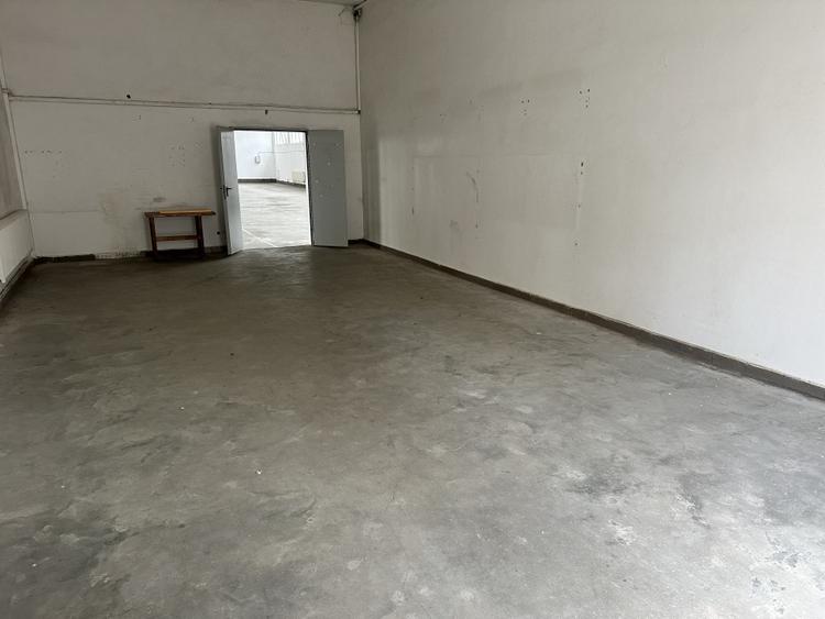 HALA DE INCHIRIAT I 1200 MP I CU TOATE UTILITATILE I ACCES TIR I CURTE I